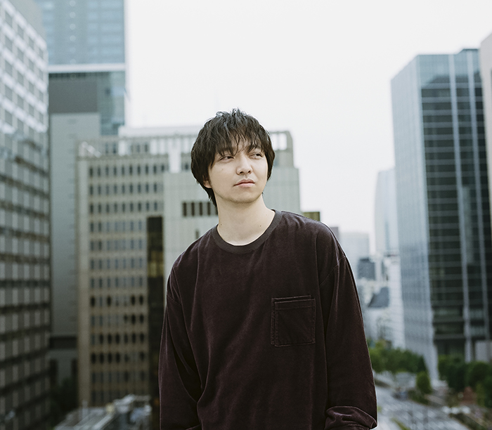 DM_artist photo_main